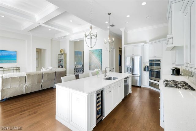 28864 Blaisdell DR, Naples, FL 34119