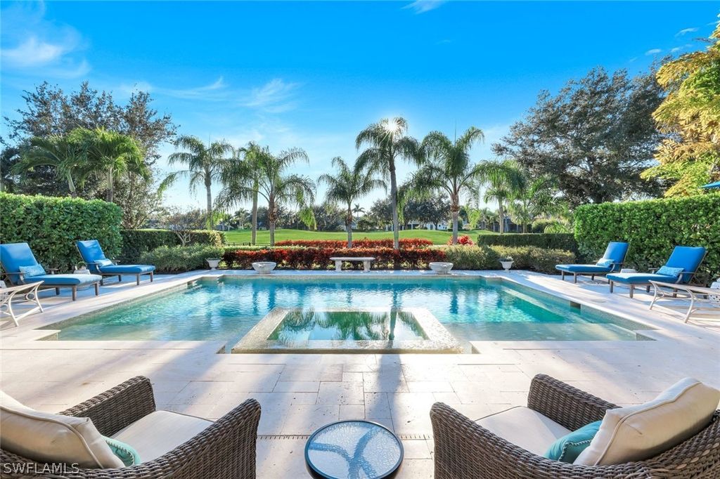 28864 Blaisdell DR, Naples, FL 34119