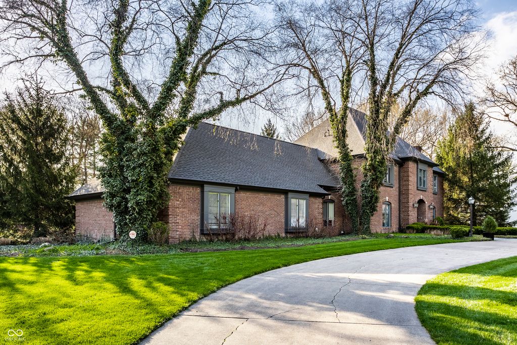 10605 Winterwood, Carmel, IN 46032