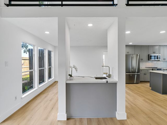 1306 Briarmead Drive, Richmond, TX 77406