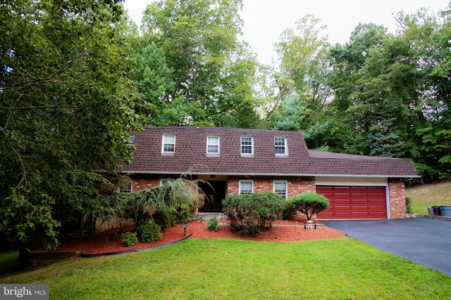 210 MARTINS RUN, Media, PA 19063