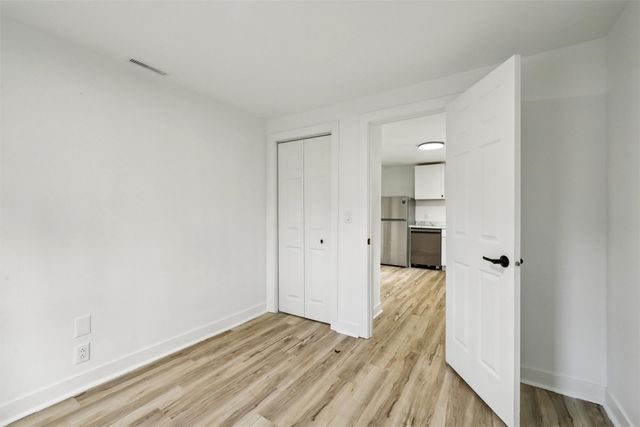 1784 B Avenue, Knoxville, IA 50138