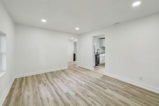 1784 B Avenue, Knoxville, IA 50138