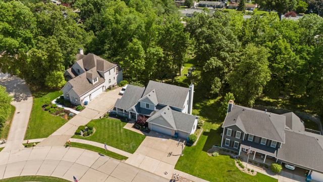 556 36th Avenue, East Moline, IL 61244