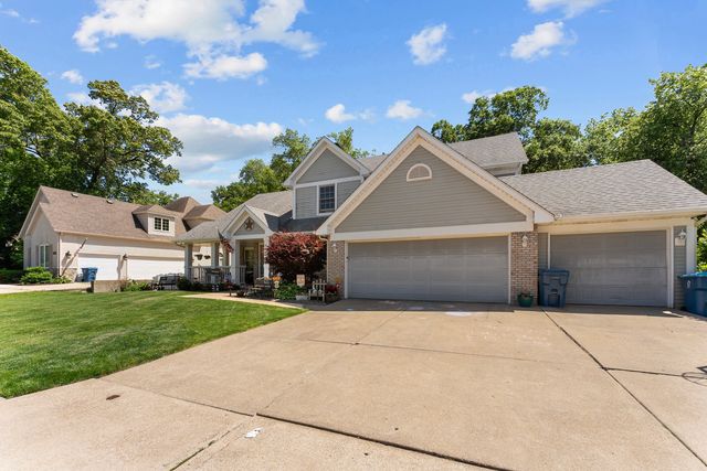 556 36th Avenue, East Moline, IL 61244