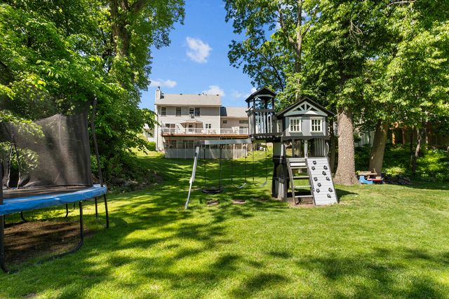 556 36th Avenue, East Moline, IL 61244