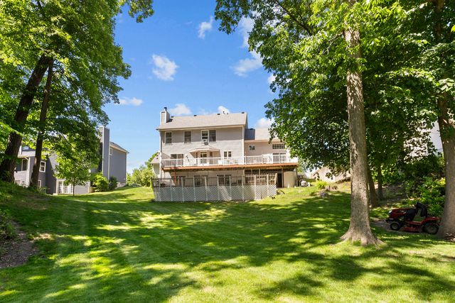 556 36th Avenue, East Moline, IL 61244