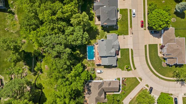 556 36th Avenue, East Moline, IL 61244