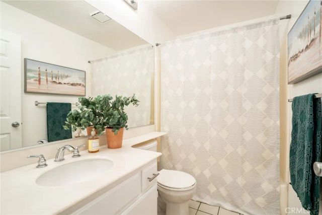 7321 Coho 103, Huntington Beach, CA 92648