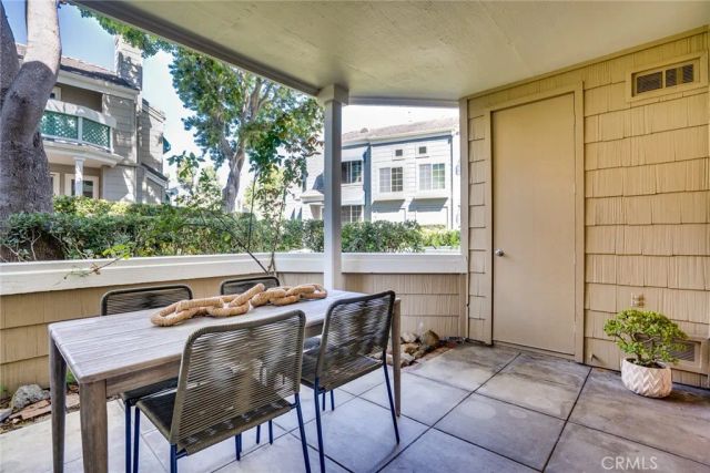 7321 Coho 103, Huntington Beach, CA 92648