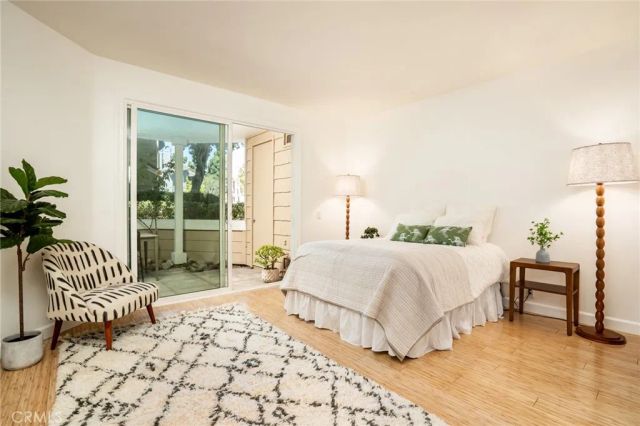 7321 Coho 103, Huntington Beach, CA 92648