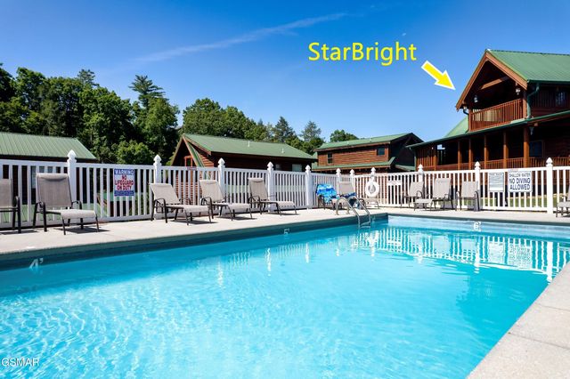 612 Cherry Blossom Way, Pigeon Forge, TN 37863