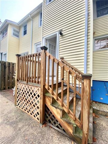 25 Beecher Place, New Haven, CT 06515