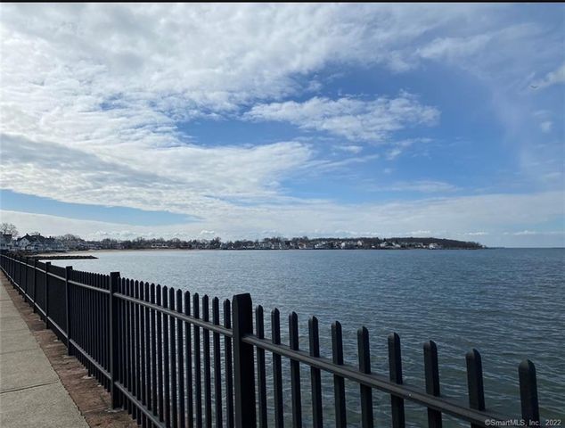 25 Beecher Place, New Haven, CT 06515