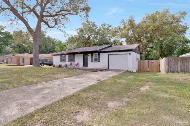 5837 Scotland Rd, Pensacola, FL 32526