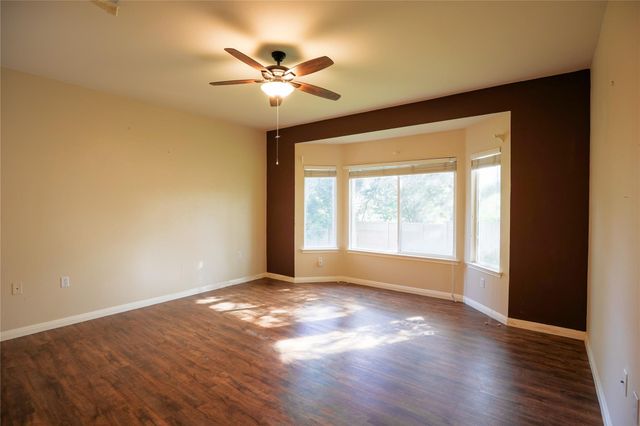 225 Red Poppy TRL, Georgetown, TX 78633