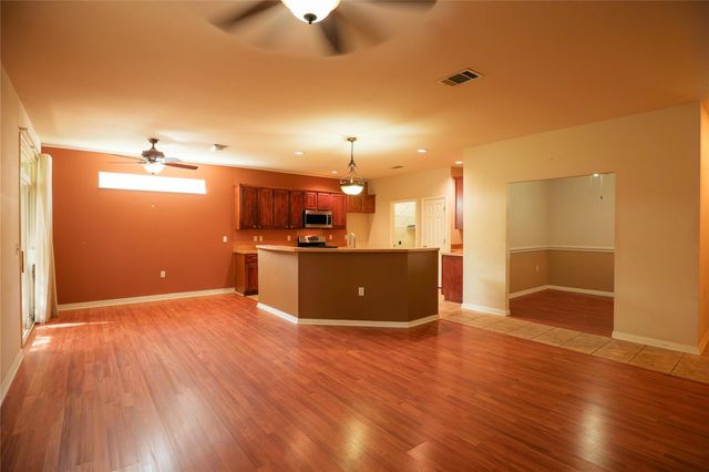 225 Red Poppy TRL, Georgetown, TX 78633