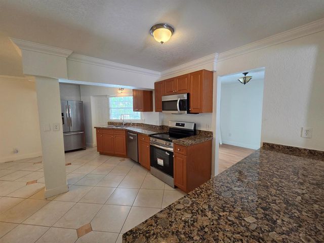 4911 ATAMAN, Boca Raton, FL 33428