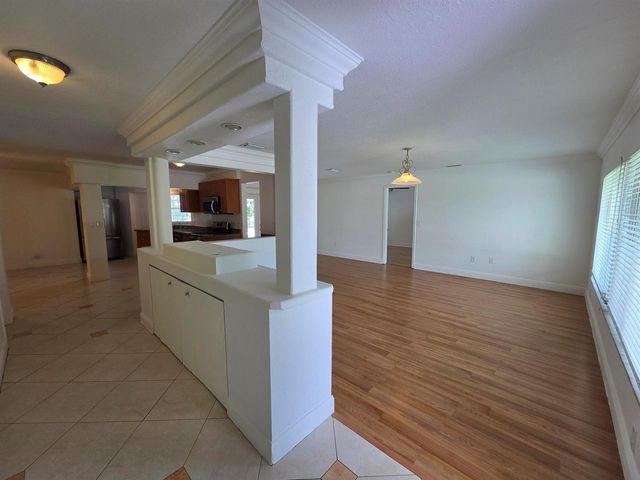 4911 ATAMAN, Boca Raton, FL 33428