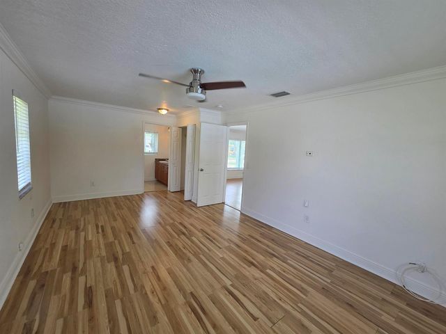 4911 ATAMAN, Boca Raton, FL 33428