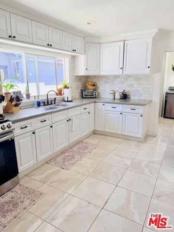 2940 Live Oak Street, Huntington Park, CA 90255