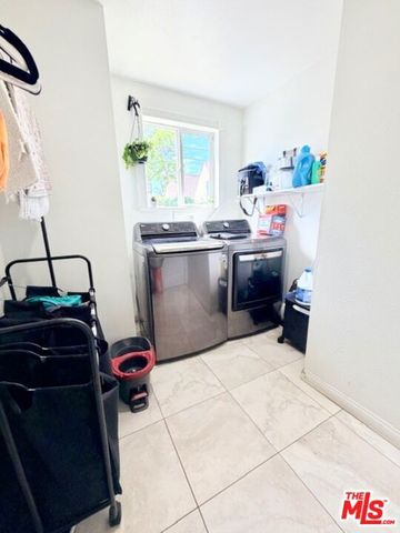 2940 Live Oak Street, Huntington Park, CA 90255