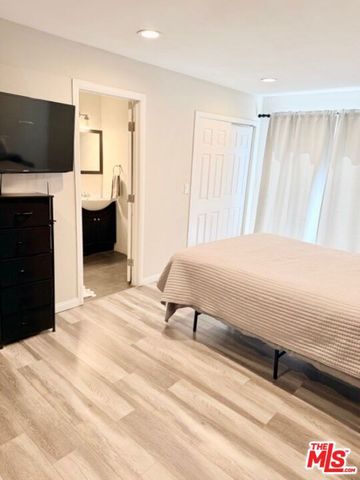 2940 Live Oak Street, Huntington Park, CA 90255