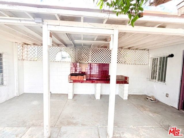 2940 Live Oak Street, Huntington Park, CA 90255