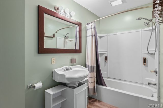 71 Saint John Street, Lancaster, NY 14086