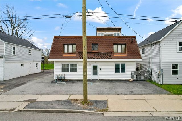 71 Saint John Street, Lancaster, NY 14086