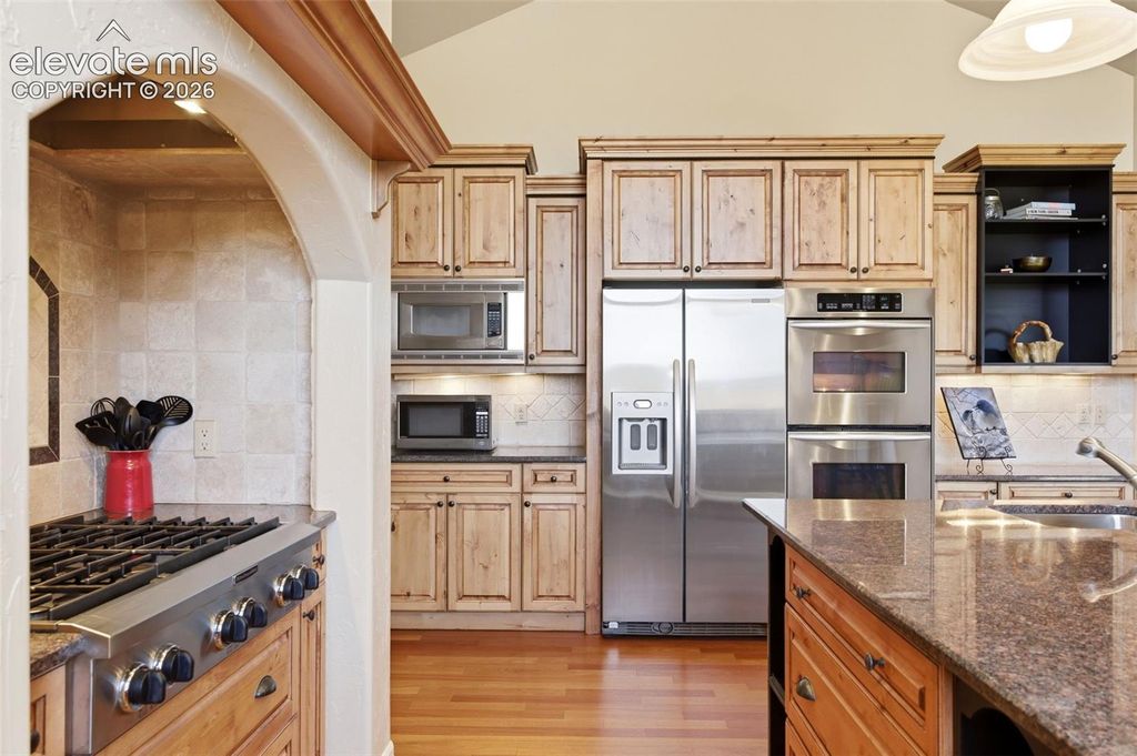 395 Young Circle, Castle Rock, CO 80104 — photo 2