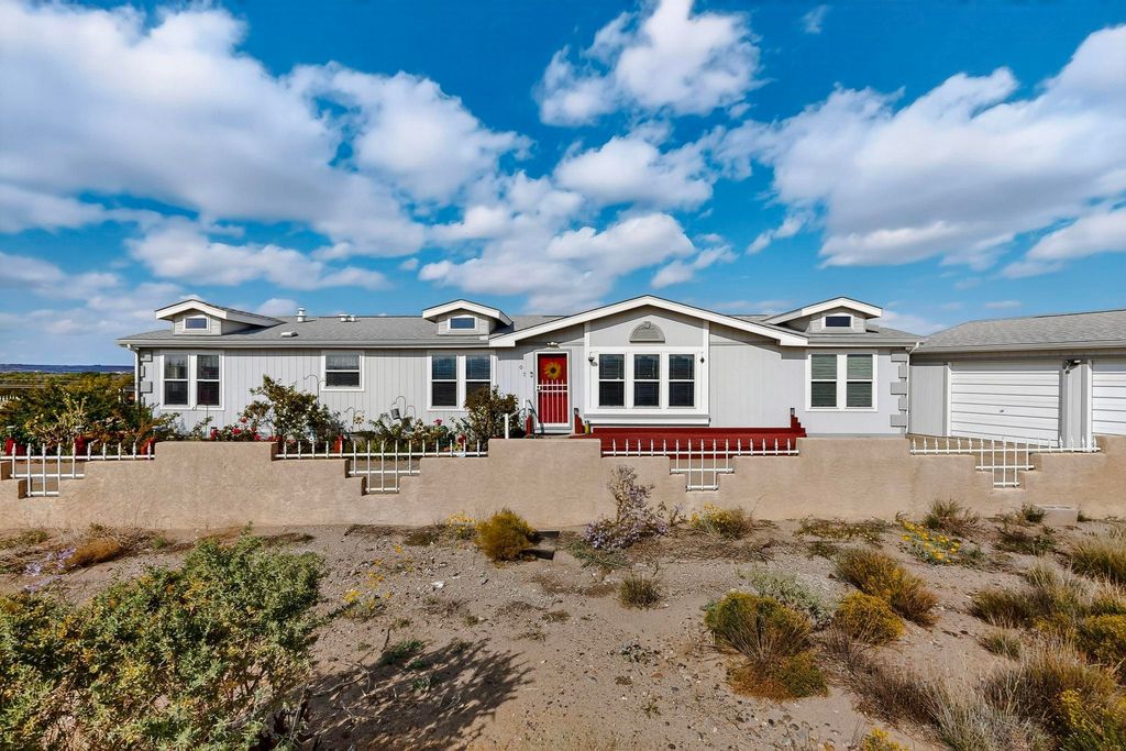 7 ANGELO Avenue, Belen, NM 87002