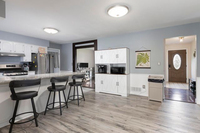 47 E Lynnwood Drive, Hebron, OH 43025