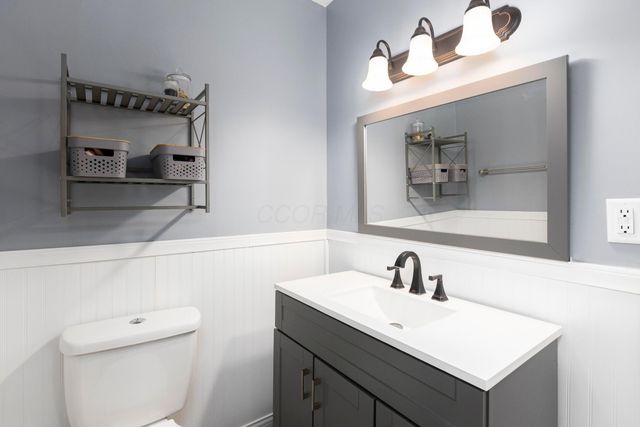 47 E Lynnwood Drive, Hebron, OH 43025
