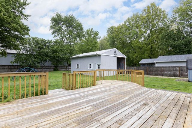 47 E Lynnwood Drive, Hebron, OH 43025