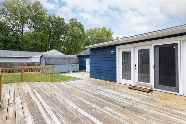 47 E Lynnwood Drive, Hebron, OH 43025