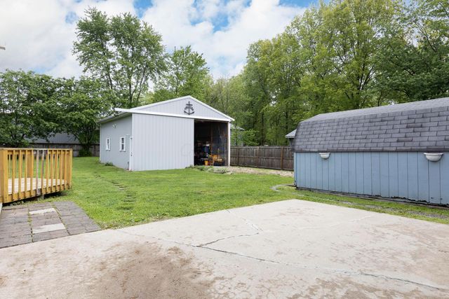 47 E Lynnwood Drive, Hebron, OH 43025