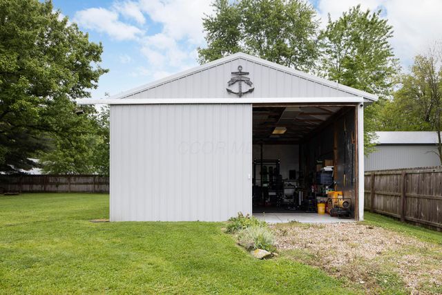 47 E Lynnwood Drive, Hebron, OH 43025