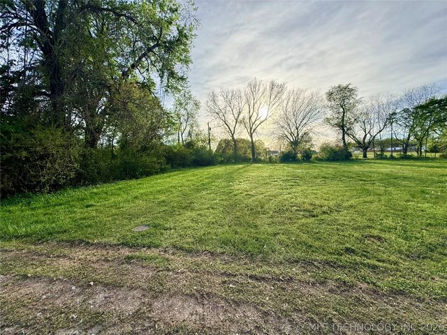 15198 S 285th East Avenue, Coweta, OK 74429