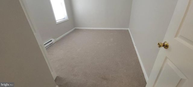 2643 EMERALD ST, Philadelphia, PA 19125