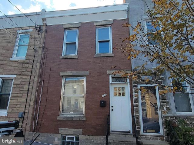 2643 EMERALD ST, Philadelphia, PA 19125