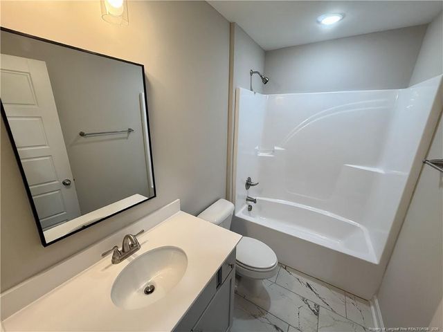 8103 King Road, Fayetteville, NC 28306