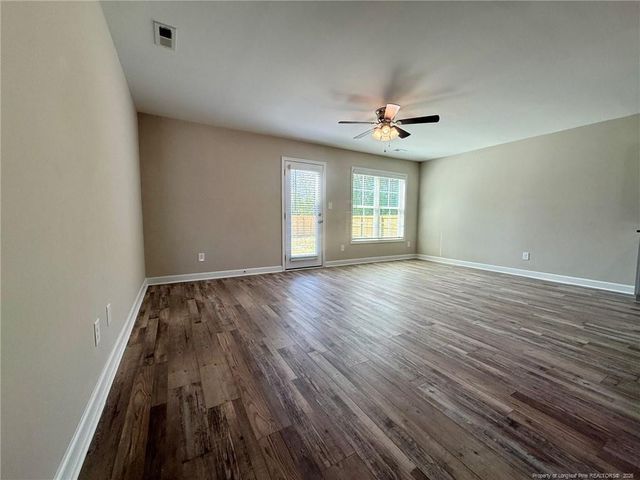 8103 King Road, Fayetteville, NC 28306