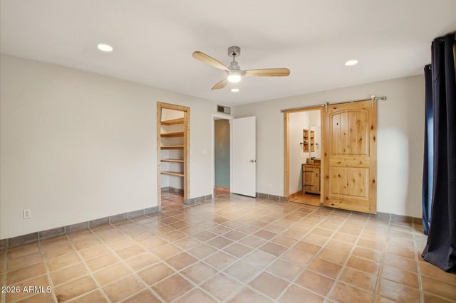 4634 E LA PUENTE Avenue, Phoenix, AZ 85044