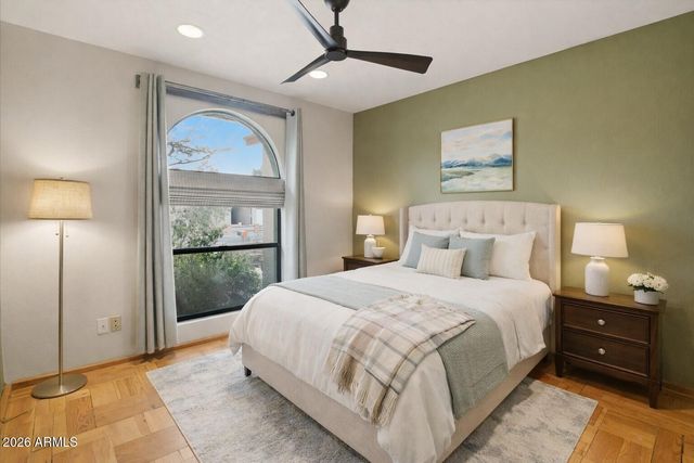 4634 E LA PUENTE Avenue, Phoenix, AZ 85044