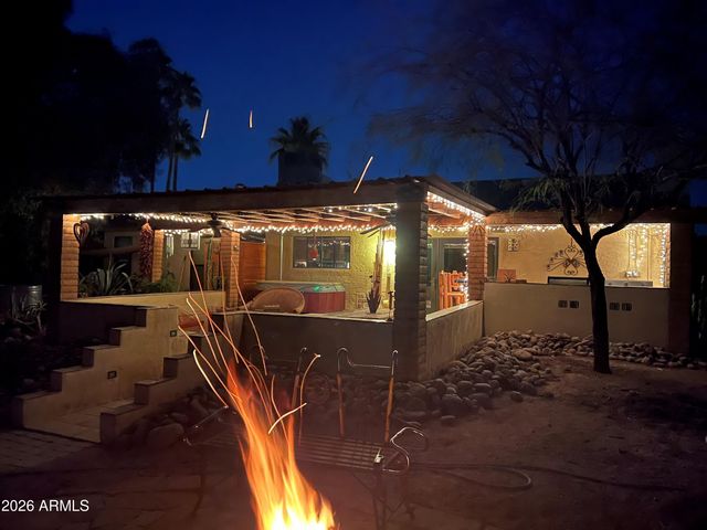 4634 E LA PUENTE Avenue, Phoenix, AZ 85044