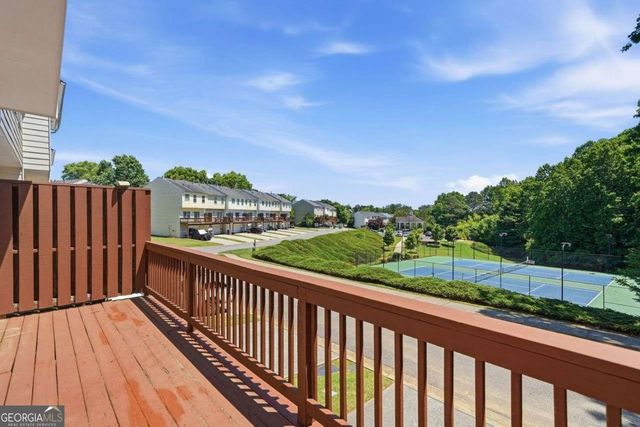 726 Breeze Lane, Woodstock, GA 30188
