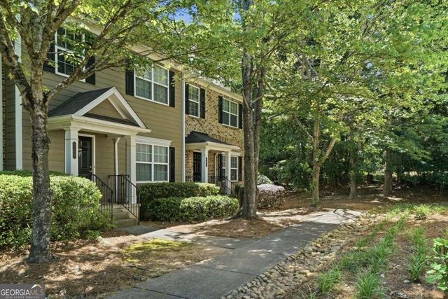 726 Breeze Lane, Woodstock, GA 30188