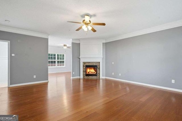 726 Breeze Lane, Woodstock, GA 30188
