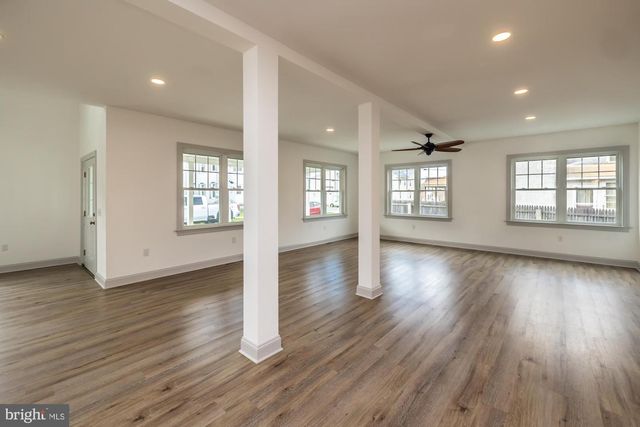 411 JAMES ST, Honey Brook, PA 19344